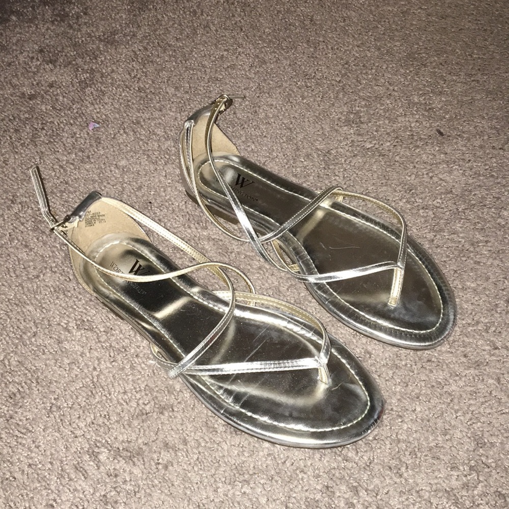 Worthington silver strappy sandals